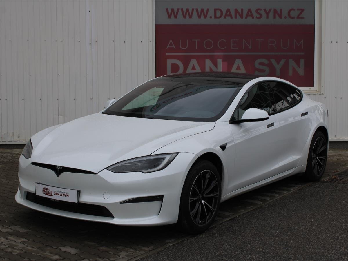 Tesla Model S Hatchback 0,0 493 kw
