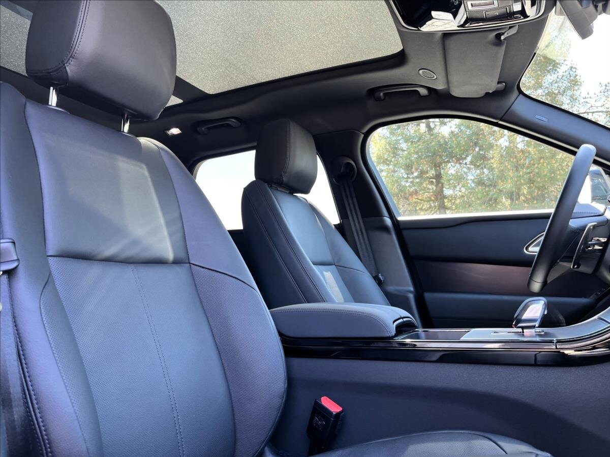 Land Rover Range Rover Velar SUV 2,0 l 150 kw