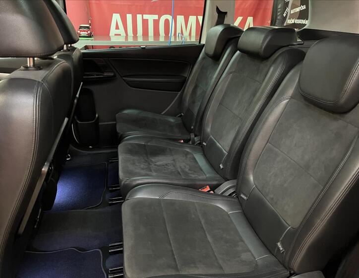 Volkswagen Sharan 24