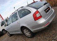 Škoda Octavia Kombi 1,6 l 77 kw
