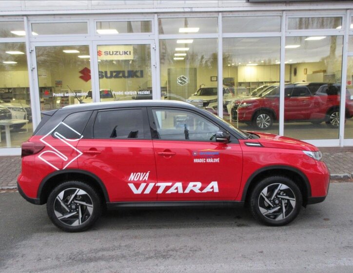 Suzuki Vitara SUV 1,4 l 81 kw