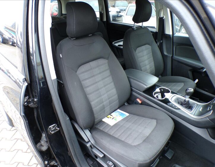 Ford Galaxy Kombi 2,0 l 110 kw