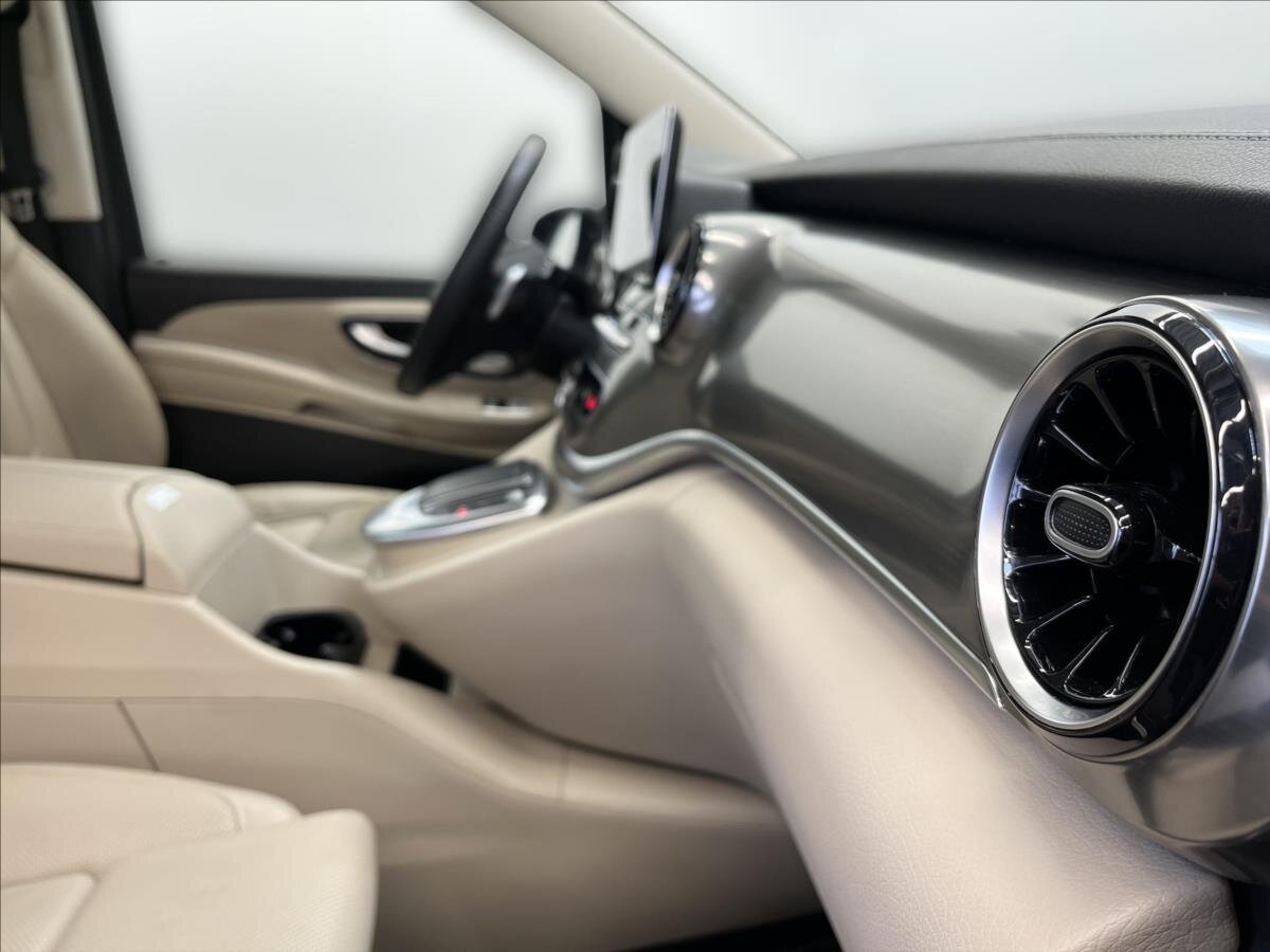 Mercedes-Benz Třídy V MPV 2,0 l 174 kw