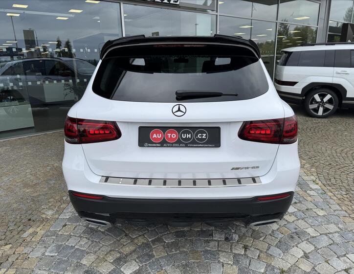 Mercedes-Benz GLC 17