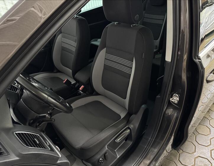 Volkswagen Sharan 28