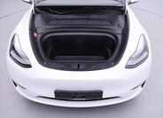 Tesla Model Y 9