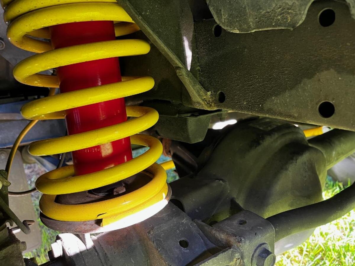 Land Rover Defender SUV / Terénní 2,2 l 90 kw