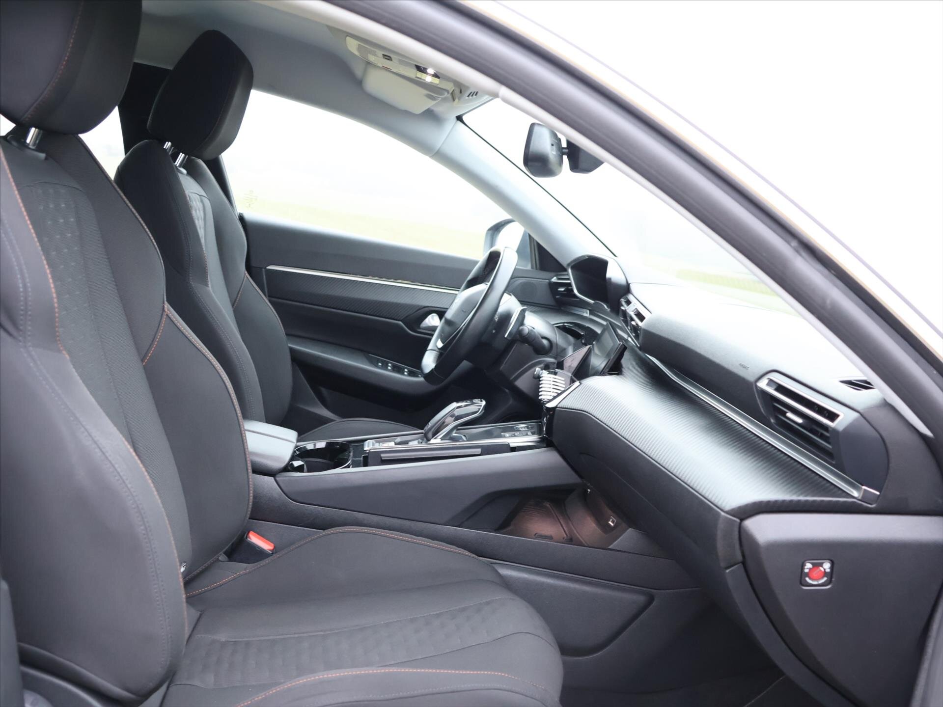 Peugeot 508 Liftback 1,6 l 133 kw