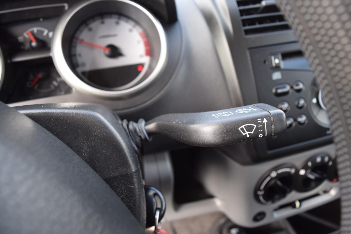 Subaru Justy Hatchback 1,3 l 66 kw