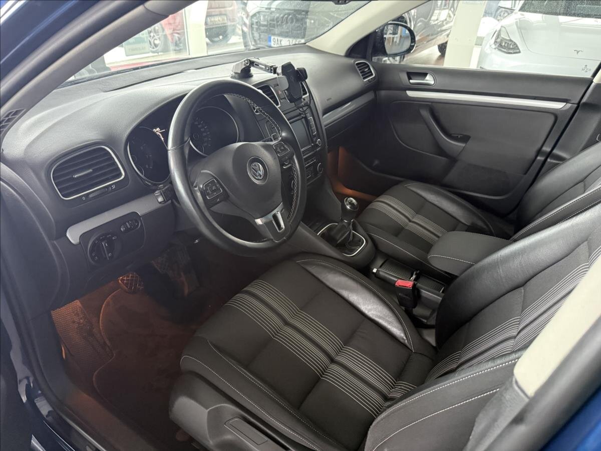 Volkswagen Golf Kombi 1,2 l 77 kw