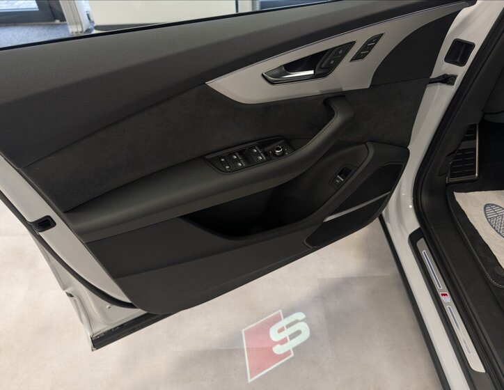 Audi Q7 Kombi 3,0 l 210 kw