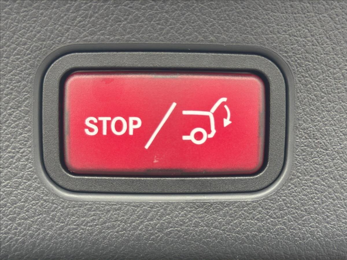 Mercedes-Benz GLC SUV / Terénní 2,0 l 150 kw