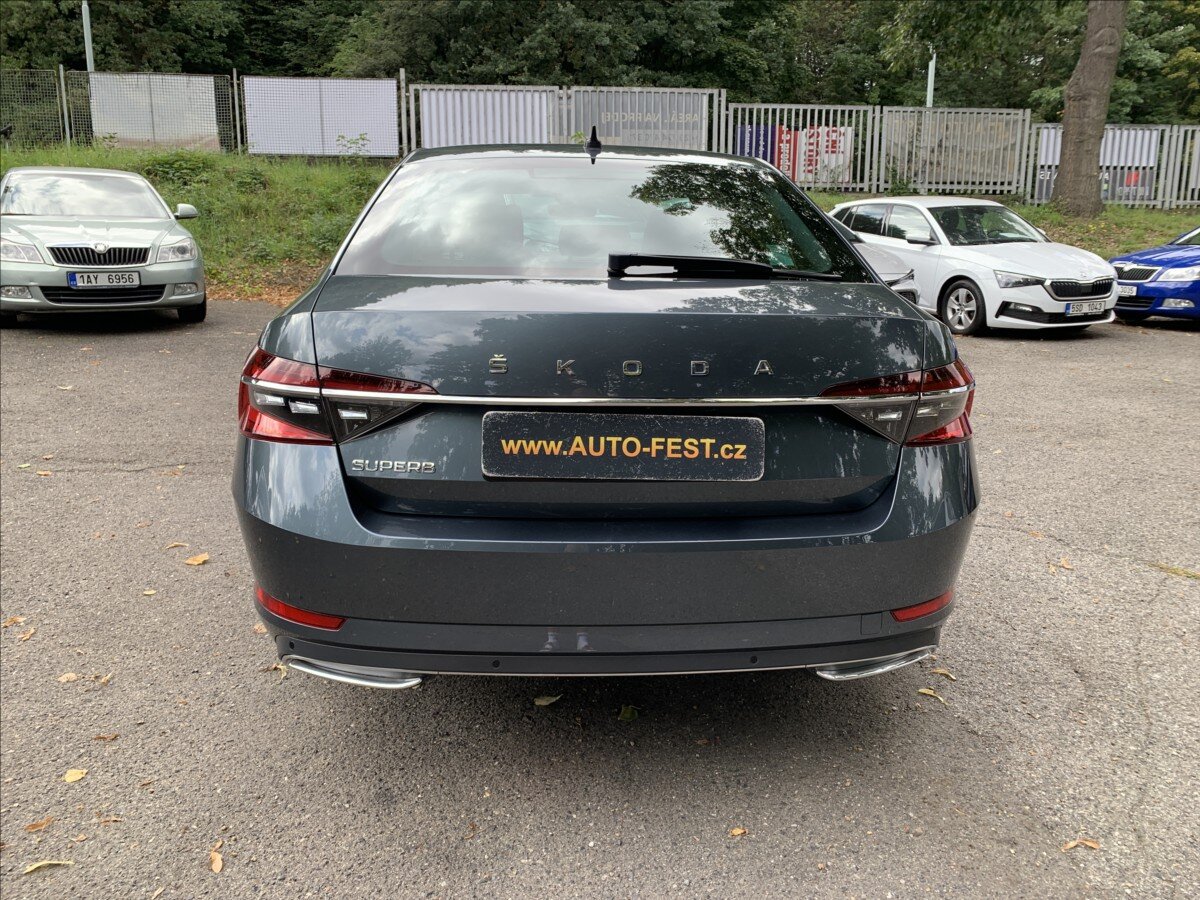 Škoda Superb