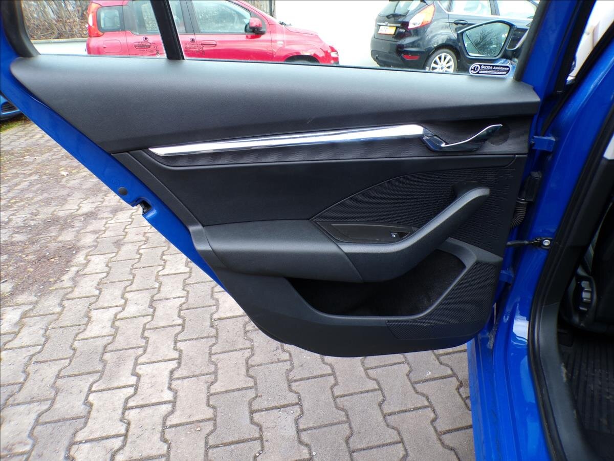 Škoda Octavia Kombi 2,0 l 110 kw