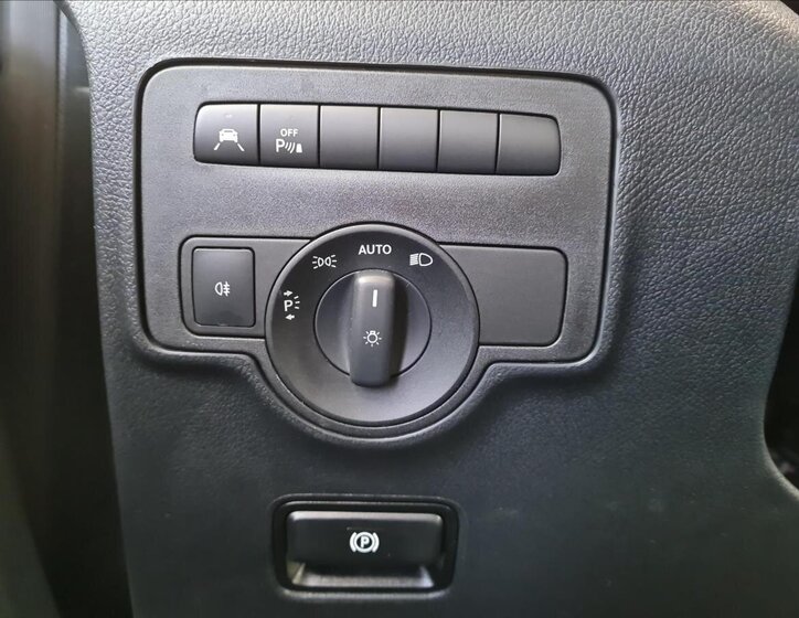 Mercedes-Benz Vito MPV 2,0 l 100 kw