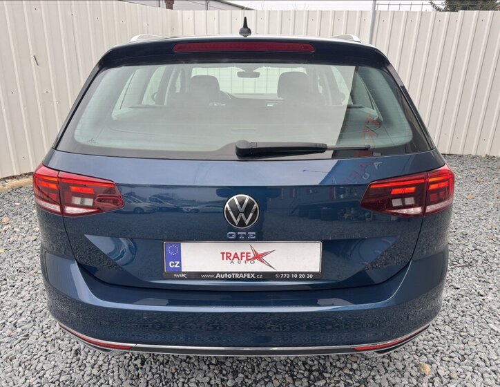 Volkswagen Passat Kombi 1,4 l 0