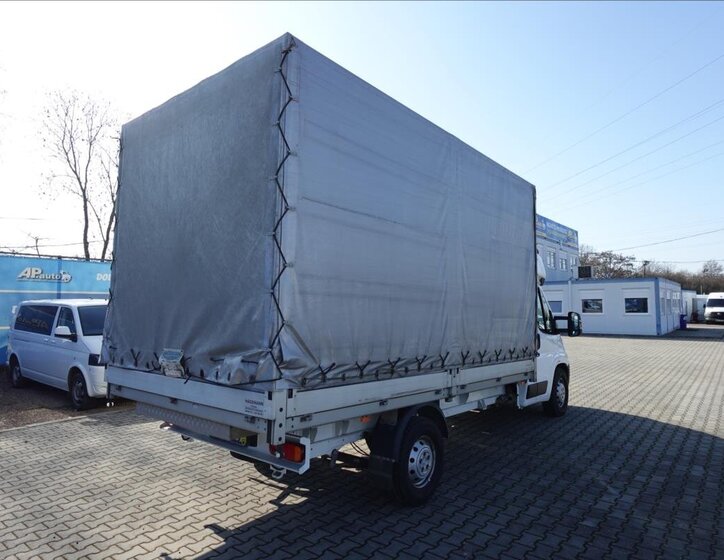 Peugeot Boxer Ostatní 2,2 l 121 kw