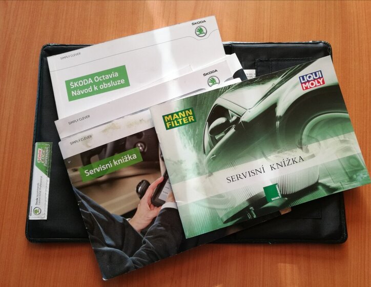 Škoda Octavia Sedan / Limuzína 1,6 l 77 kw