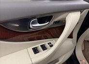 Infiniti FX37 30