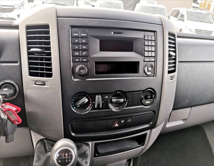 Mercedes-Benz Sprinter Skříň 2,1 l 95 kw