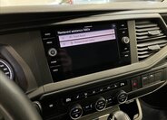 Volkswagen Caravelle Kombi 2,0 l 110 kw