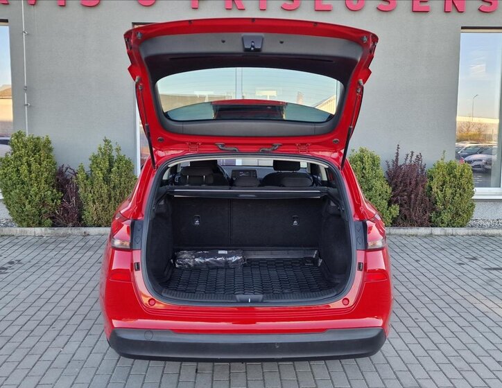 Hyundai i30 Kombi 998,0 88 kw