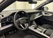 Audi Q8 7