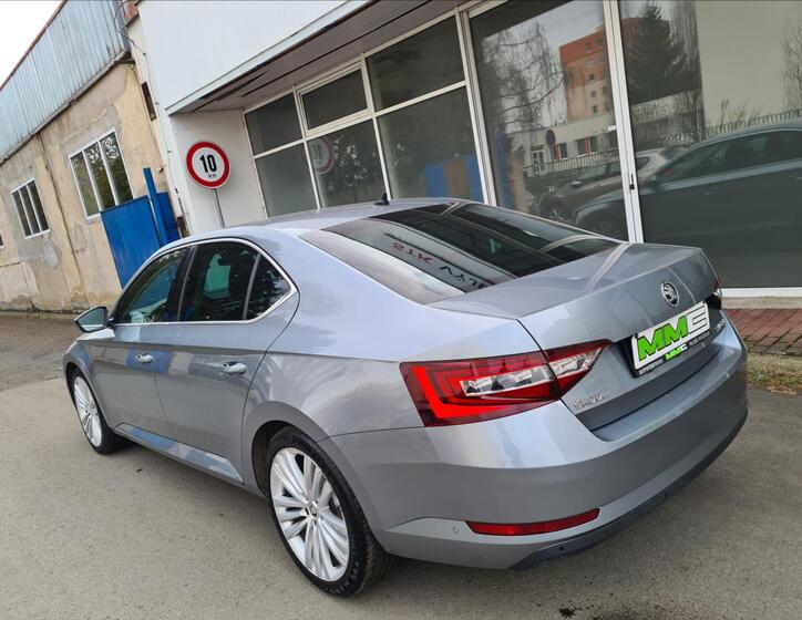 Škoda Superb Sedan 2,0 l 110 kw