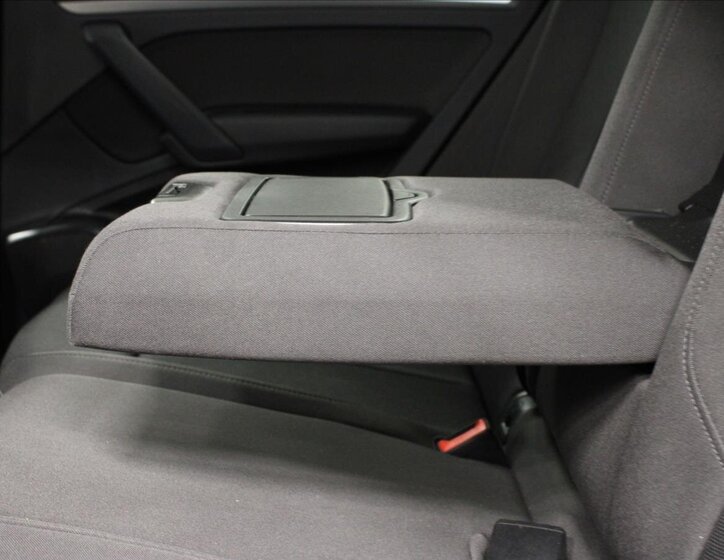 Audi Q5 SUV / Terénní 2,0 l 120 kw