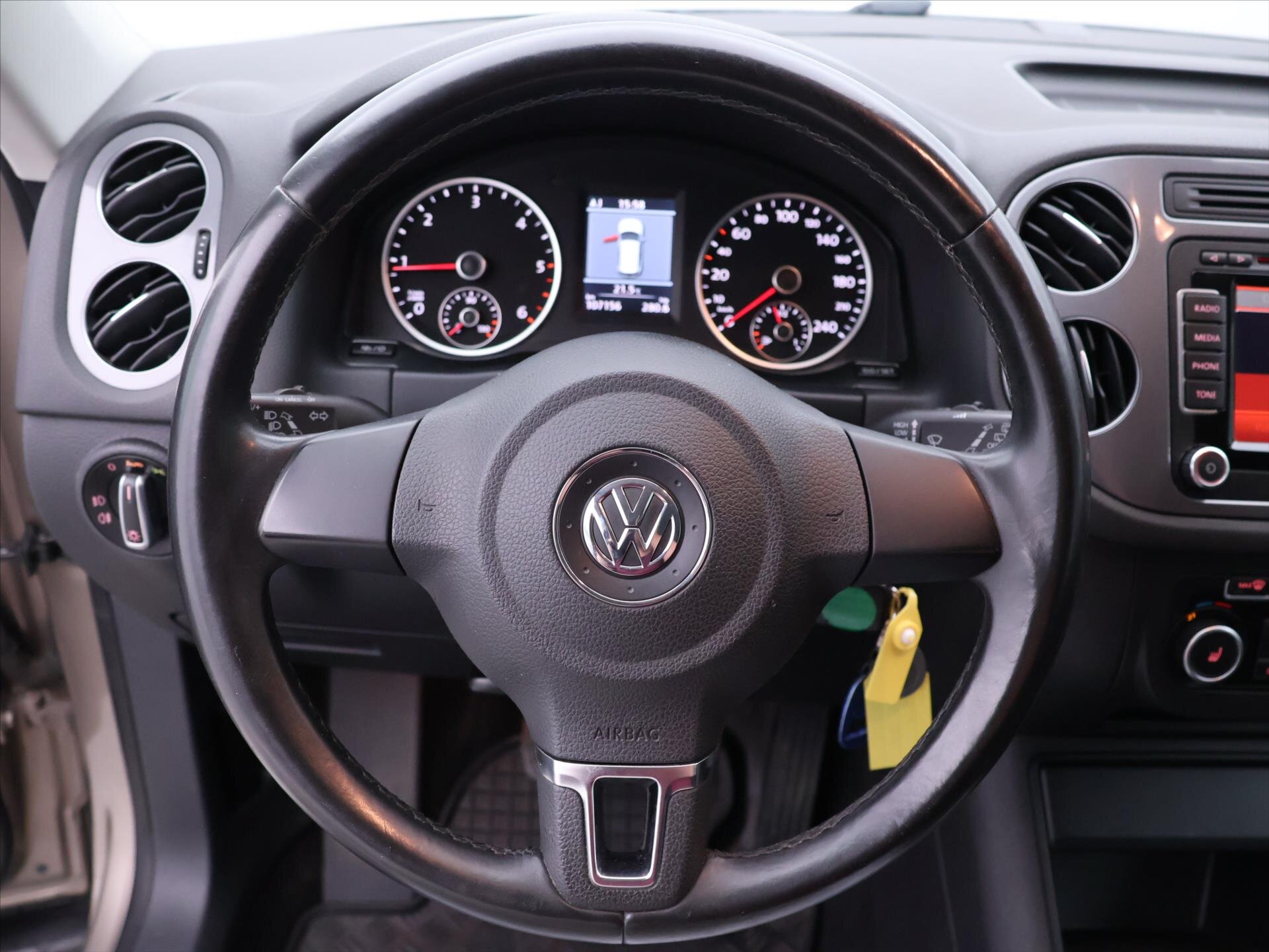 Volkswagen Tiguan SUV 2,0 l 103 kw