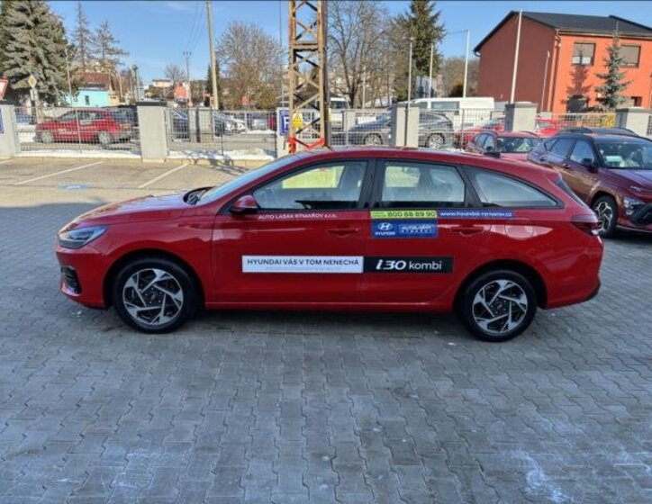 Hyundai i30 Kombi 1,5 l 70 kw