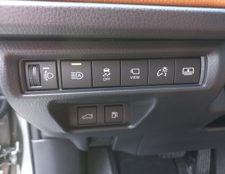 Toyota Camry Sedan 2,5 l 137 kw