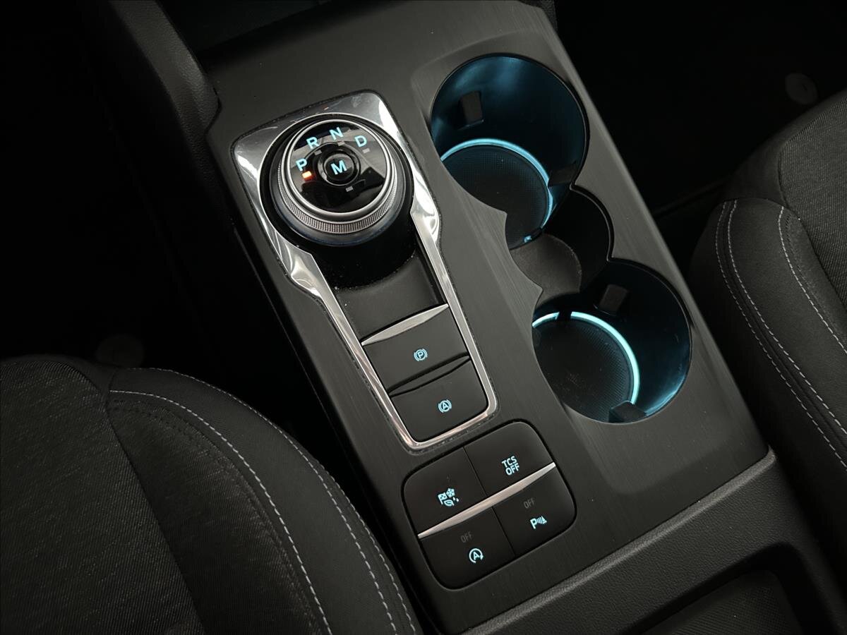 Ford Focus Hatchback 999,0 92 kw