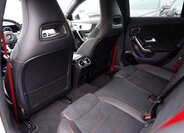 Mercedes-Benz CLA Sedan 2,0 l 340 kw