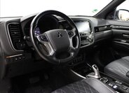 Mitsubishi Outlander SUV / Terénní 2,4 l 99 kw