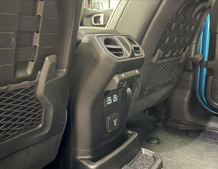 Jeep Wrangler Ostatní 2,0 l 200 kw