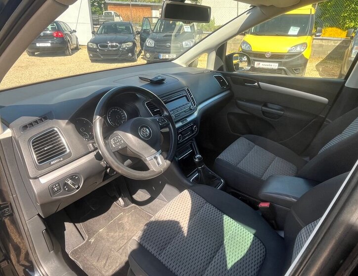 Volkswagen Sharan 14