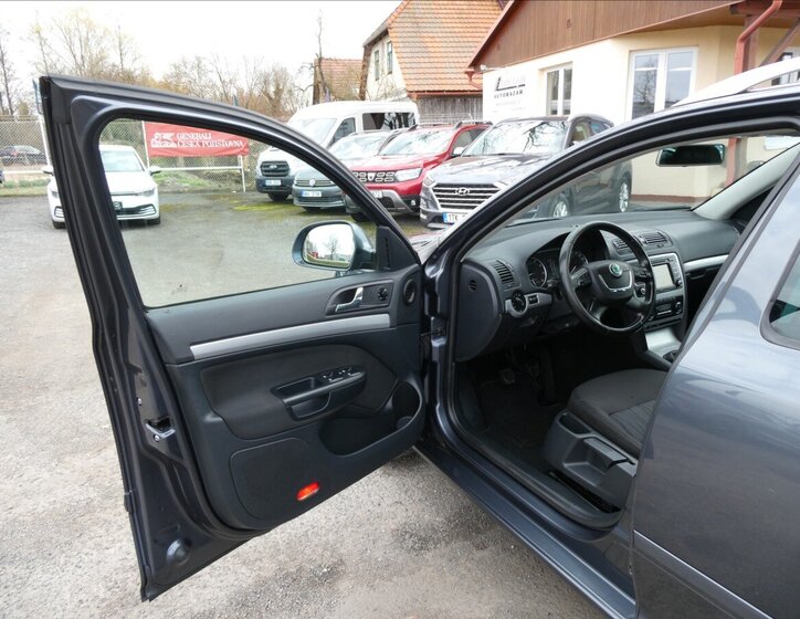 Škoda Octavia Kombi 1,8 l 118 kw