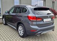 BMW X1 8