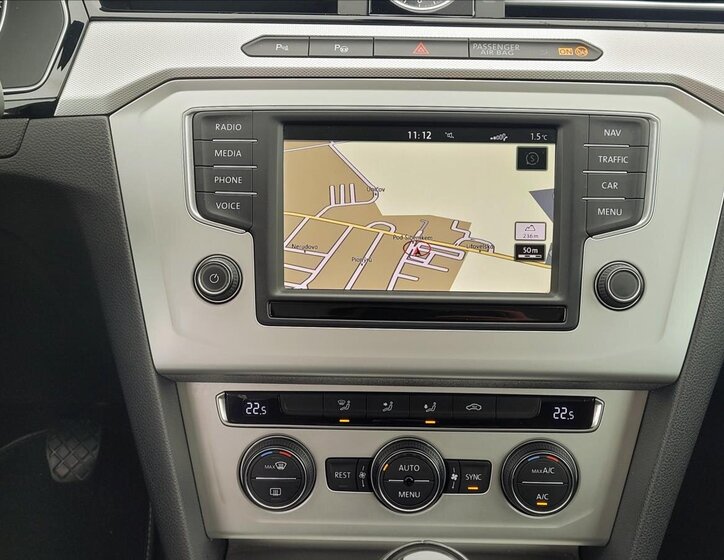 Volkswagen Passat Kombi 1,6 l 88 kw