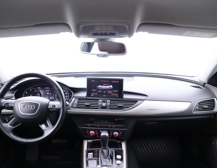 Audi A6 Sedan / Limuzína 3,0 l 235 kw