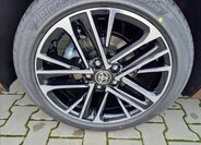 Toyota Camry Sedan / Limuzína 2,5 l 169 kw