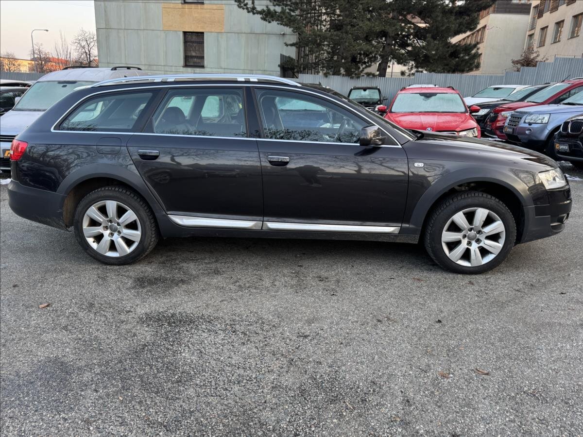 Audi A6 Allroad Kombi 3,0 l 171 kw