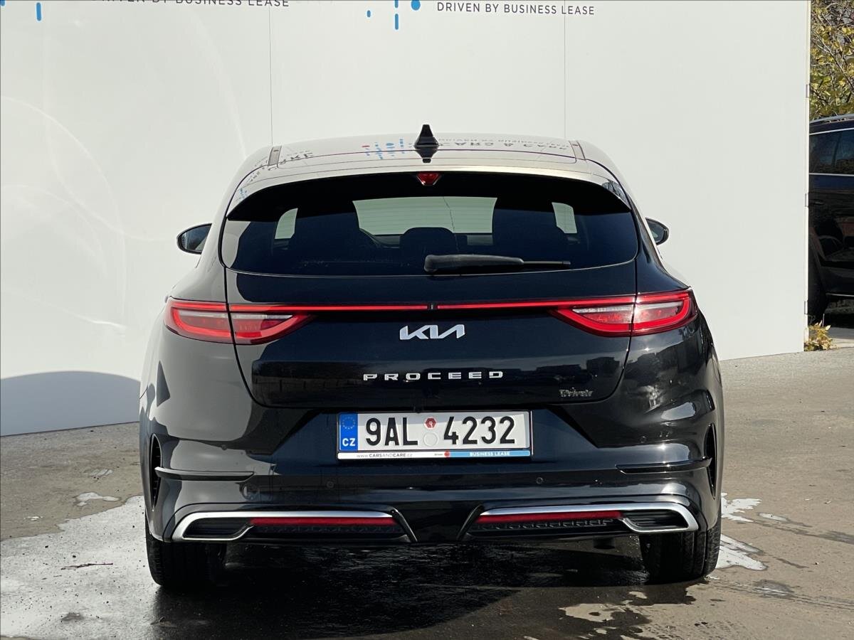KIA ProCeed Hatchback 1,5 l 118 kw