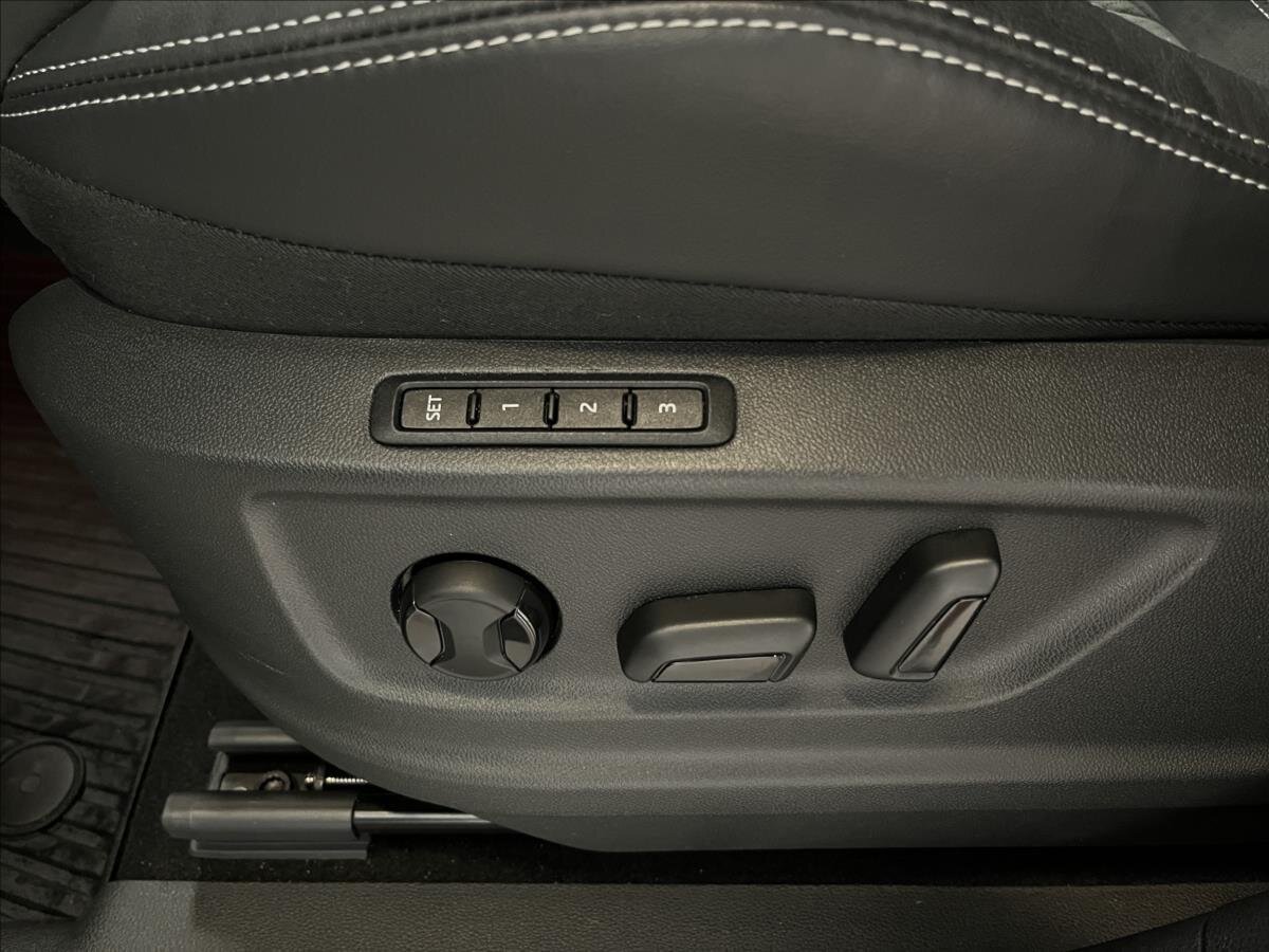 Škoda Kodiaq SUV / Terénní 2,0 l 147 kw