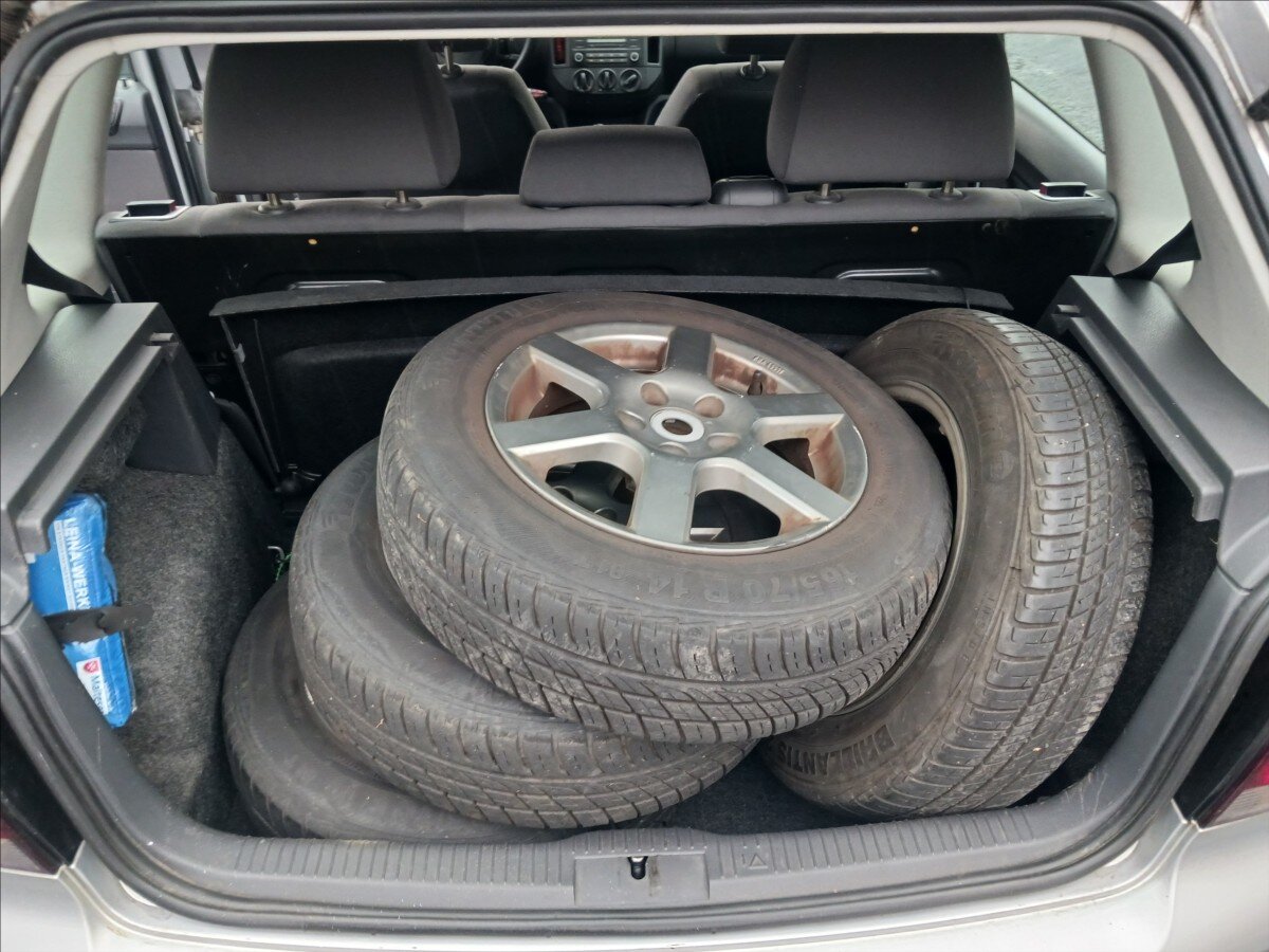 Volkswagen Polo Hatchback 1,4 l 51 kw