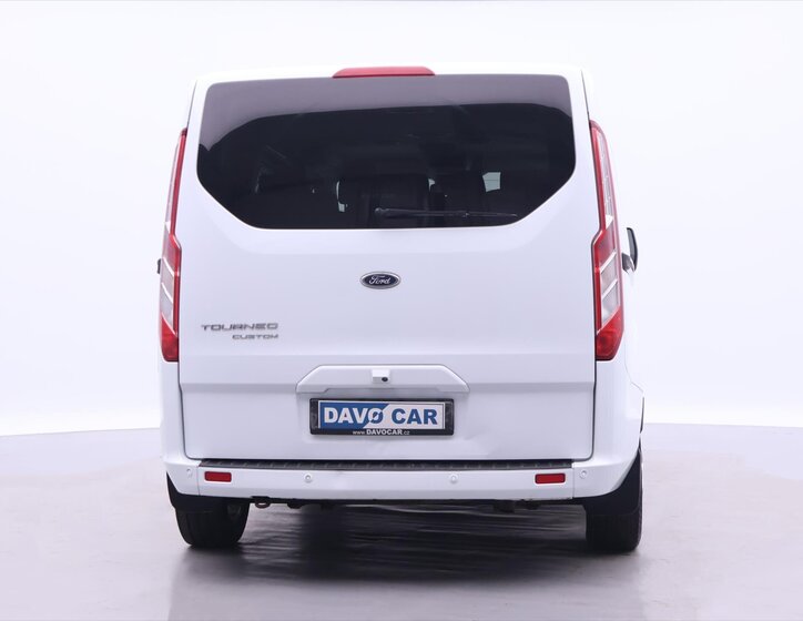 Ford Tourneo Custom 6