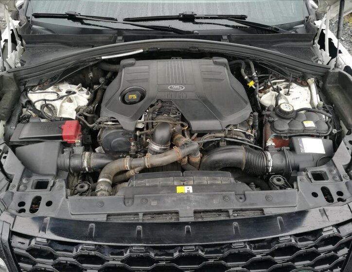 Land Rover Range Rover Velar SUV / Terénní 3,0 l 221 kw