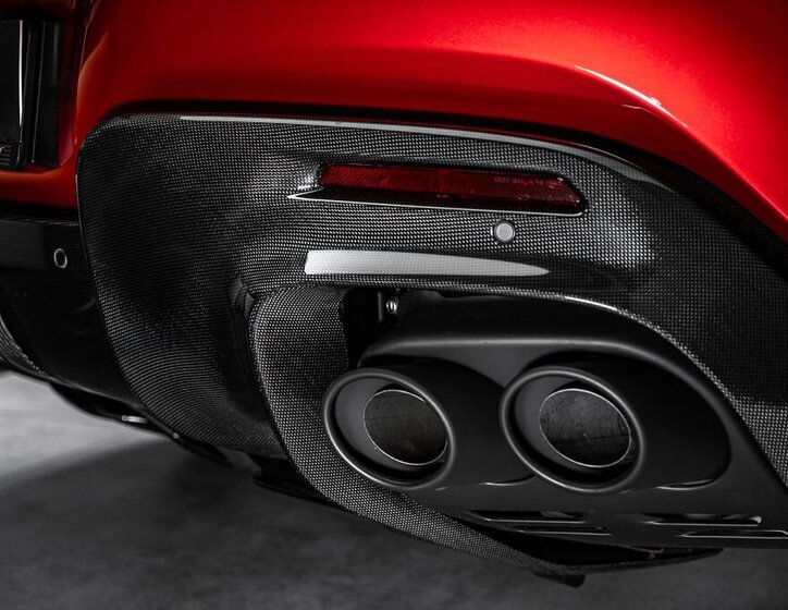 Ferrari Ostatní SUV / Terénní 6,5 l 529 kw