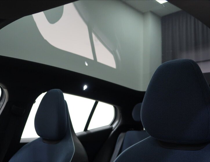 Volvo EX30 Hatchback 0,0 200 kw